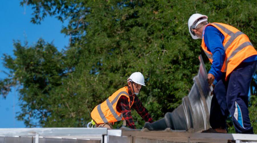 Professional metal roof installation in Oxford, CT